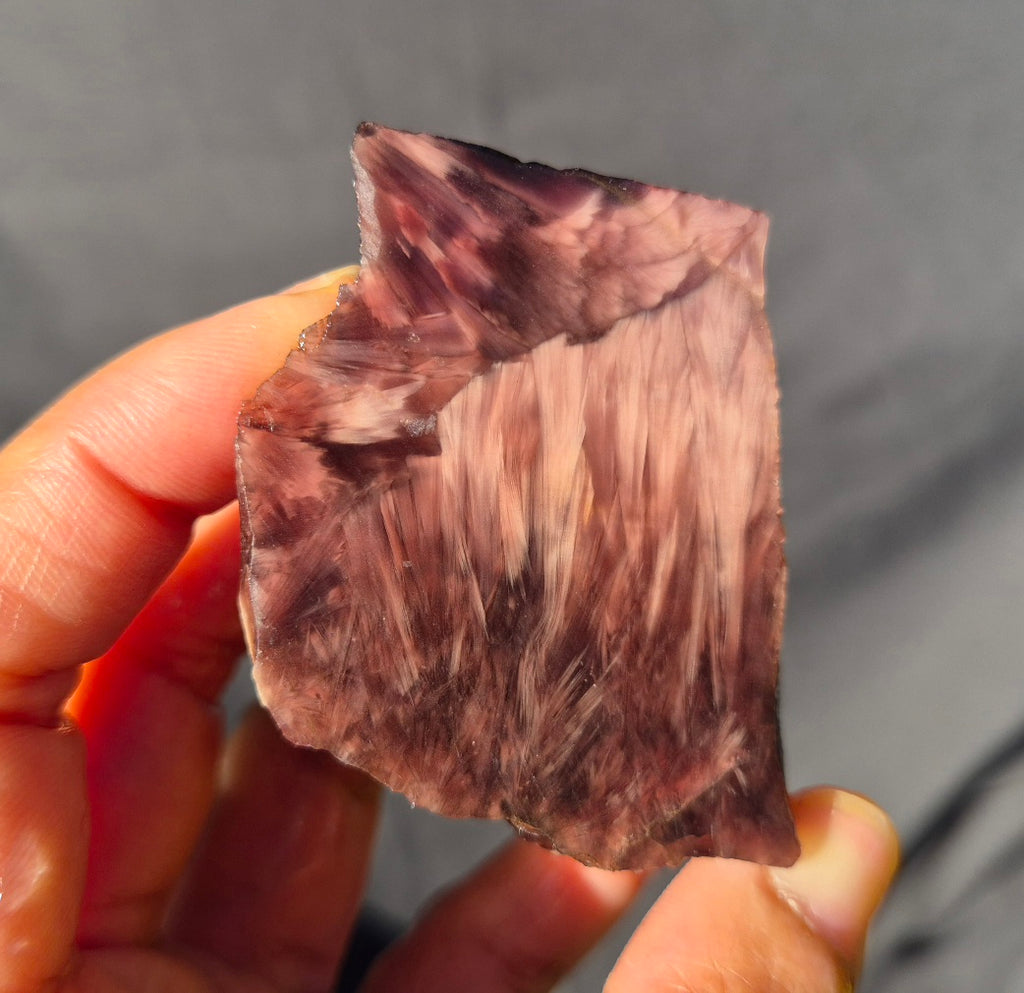 Starburst Stone - Plum Rough - 141g