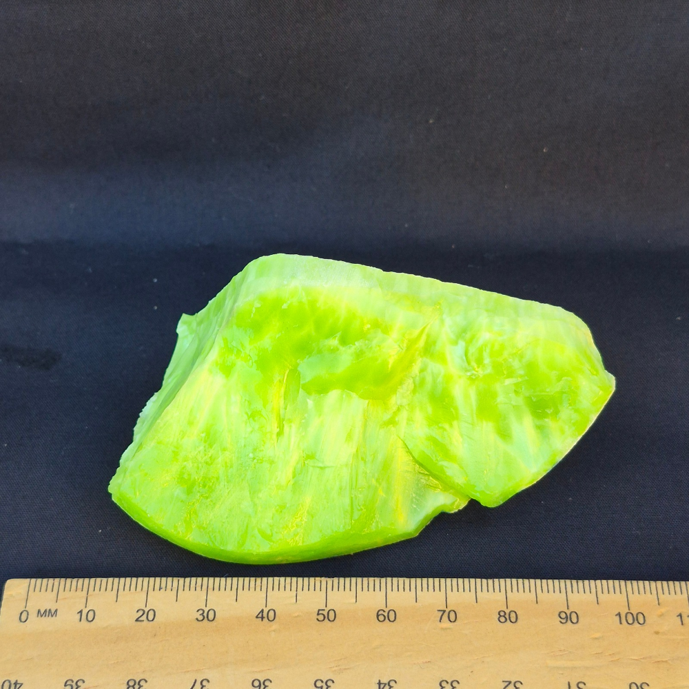 Starburst Stone - Lime Green Rough - 149g