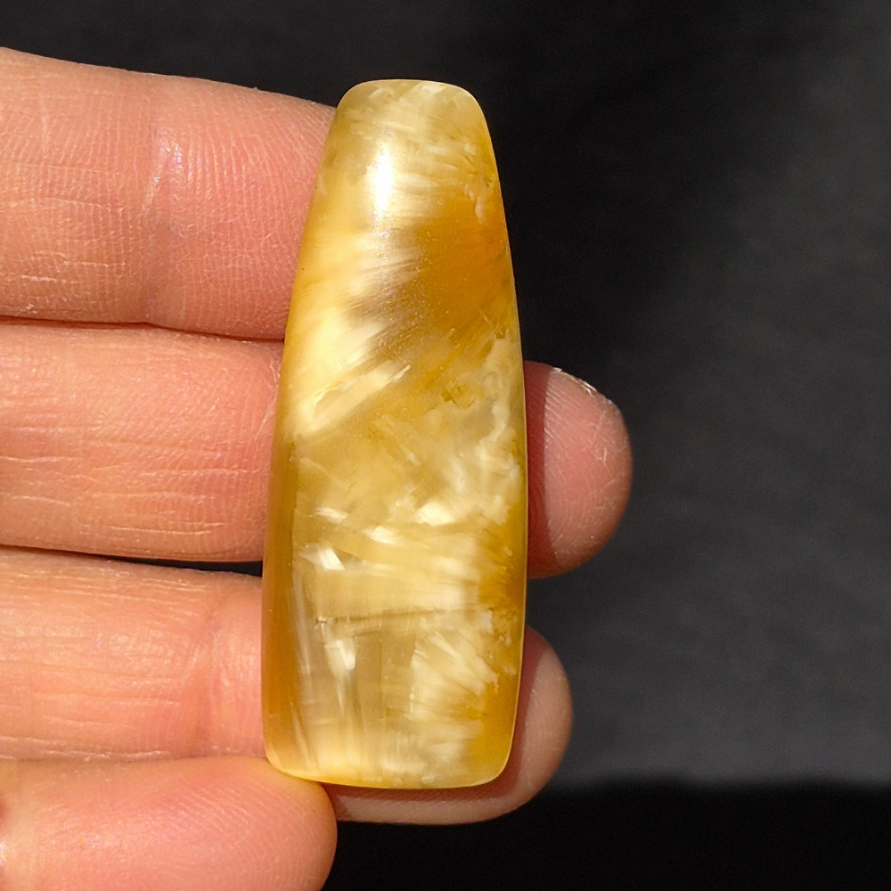 Starburst Stone Honey Gold Cabochon