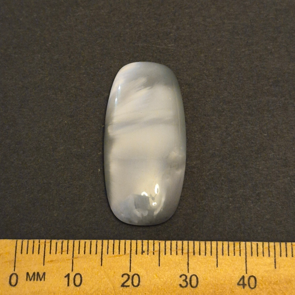 Starburst Stone Colour-Change Lilac Cabochon