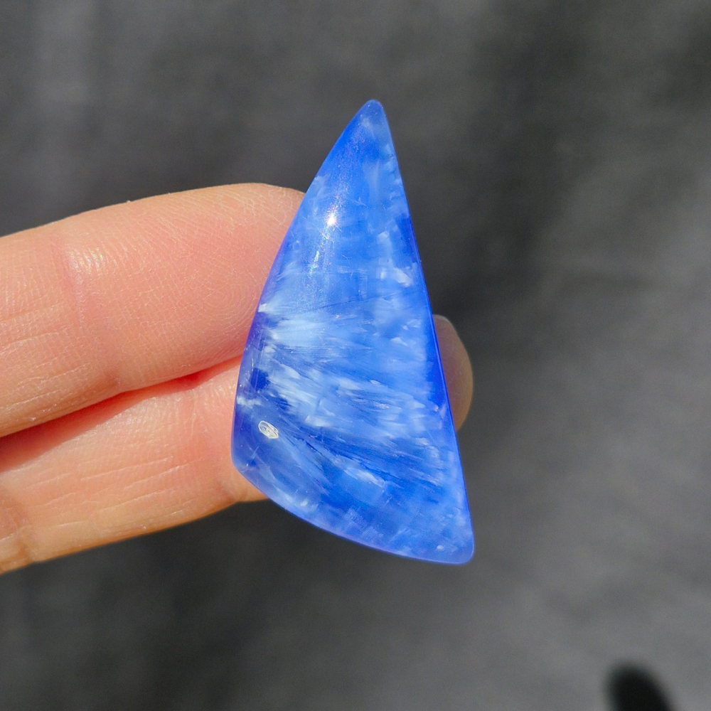 Starburst Stone Blue Cabochon
