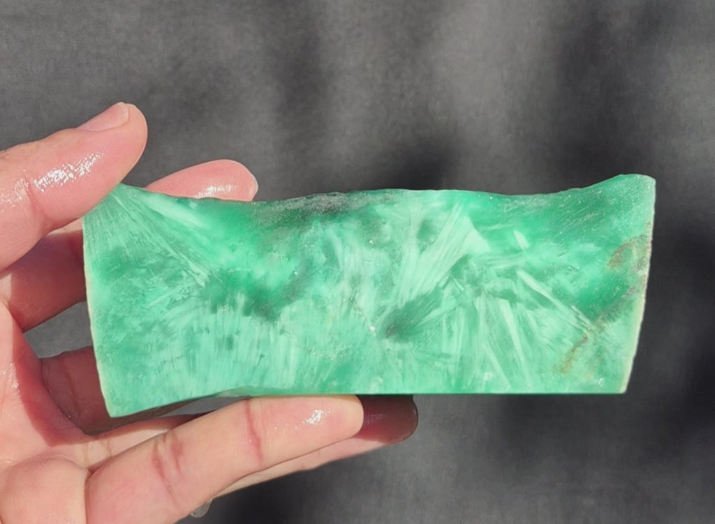 Starburst Stone - Green Rough - 459g