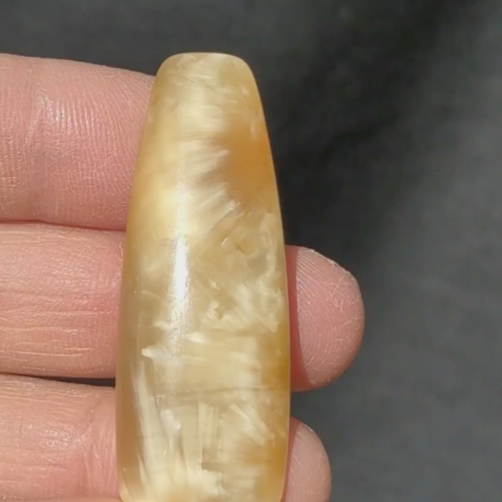 Starburst Stone Honey Gold Cabochon
