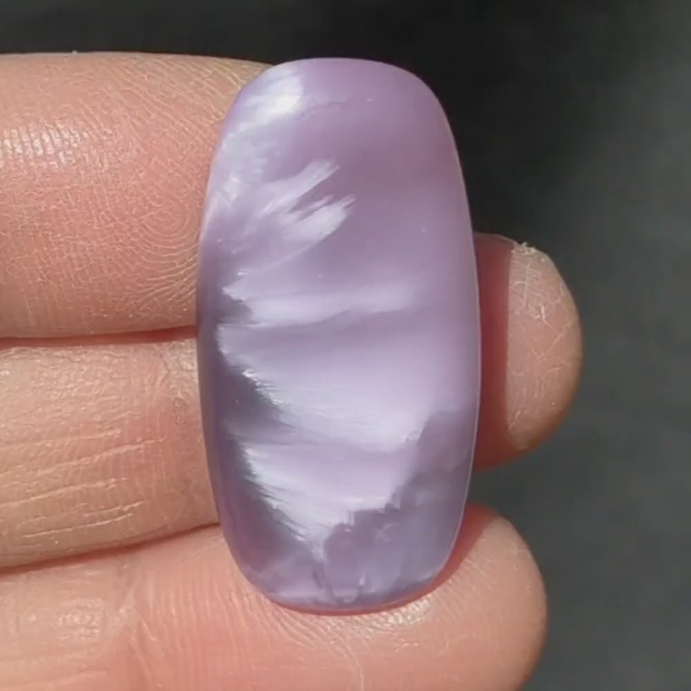 Starburst Stone Colour-Change Lilac Cabochon